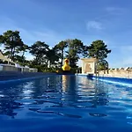 Beaumanoir Small Luxury Boutique Hotel