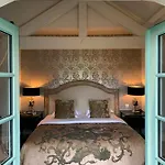 Hotel Beaumanoir Small Luxury Boutique 5*